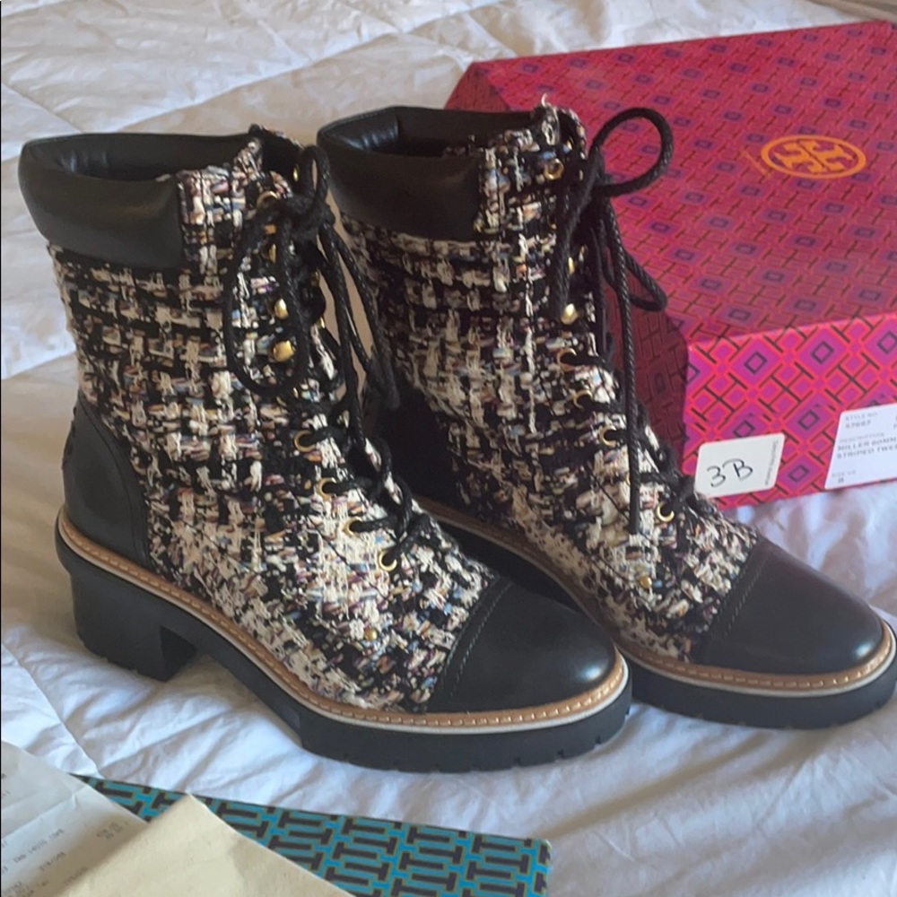 Like New Tory Burch Milker Lug Sole 8